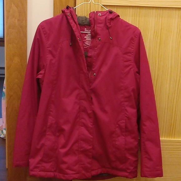 L.LBean - Picture 1 of 4